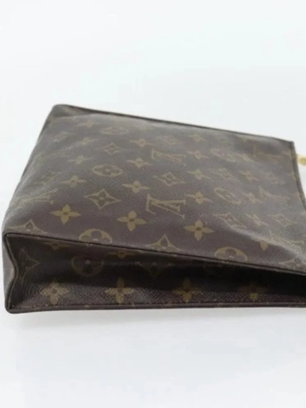 LOUIS VUITTON Monogram Poche Toilette 26 Pouch M47542 LV Auth 180910